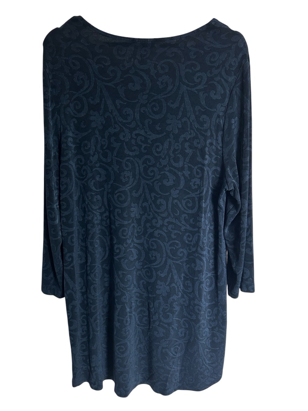 Chico’s Travelers Navy Scroll Print Tunic Top Size 3 High Low Travel Knit - Picture 3 of 10